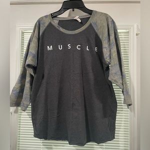 Women’s ‘muscle’ top Size Large 3/4 sleeves camo